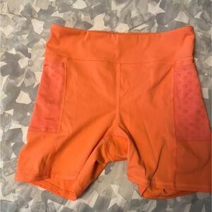 Rabbit running bike short